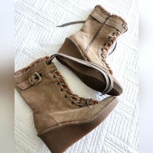 Aerosoles Alaskan hikes leather faux fur boots